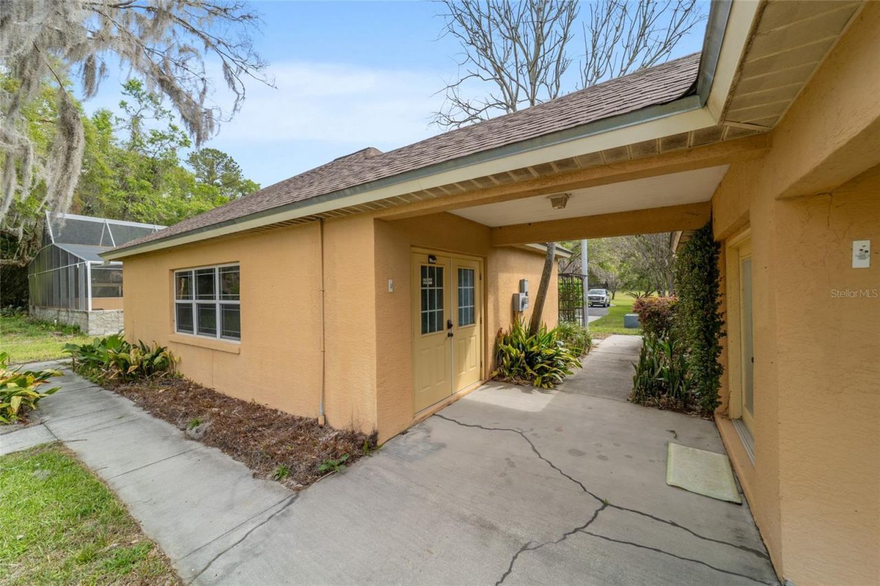 16638 N Highway 329, Reddick, FL 32686 Photo