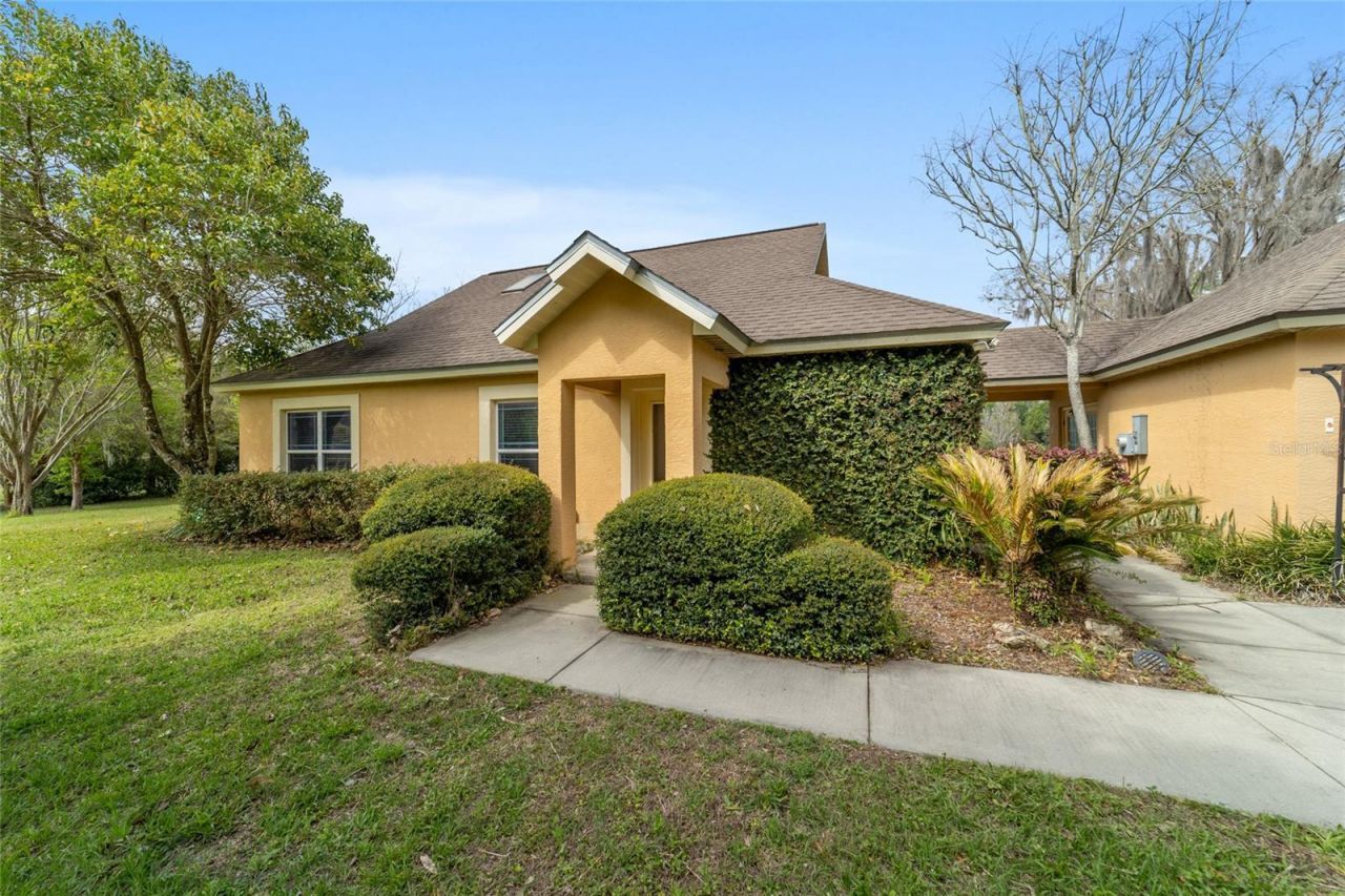 16638 N Highway 329, Reddick, FL 32686 Photo