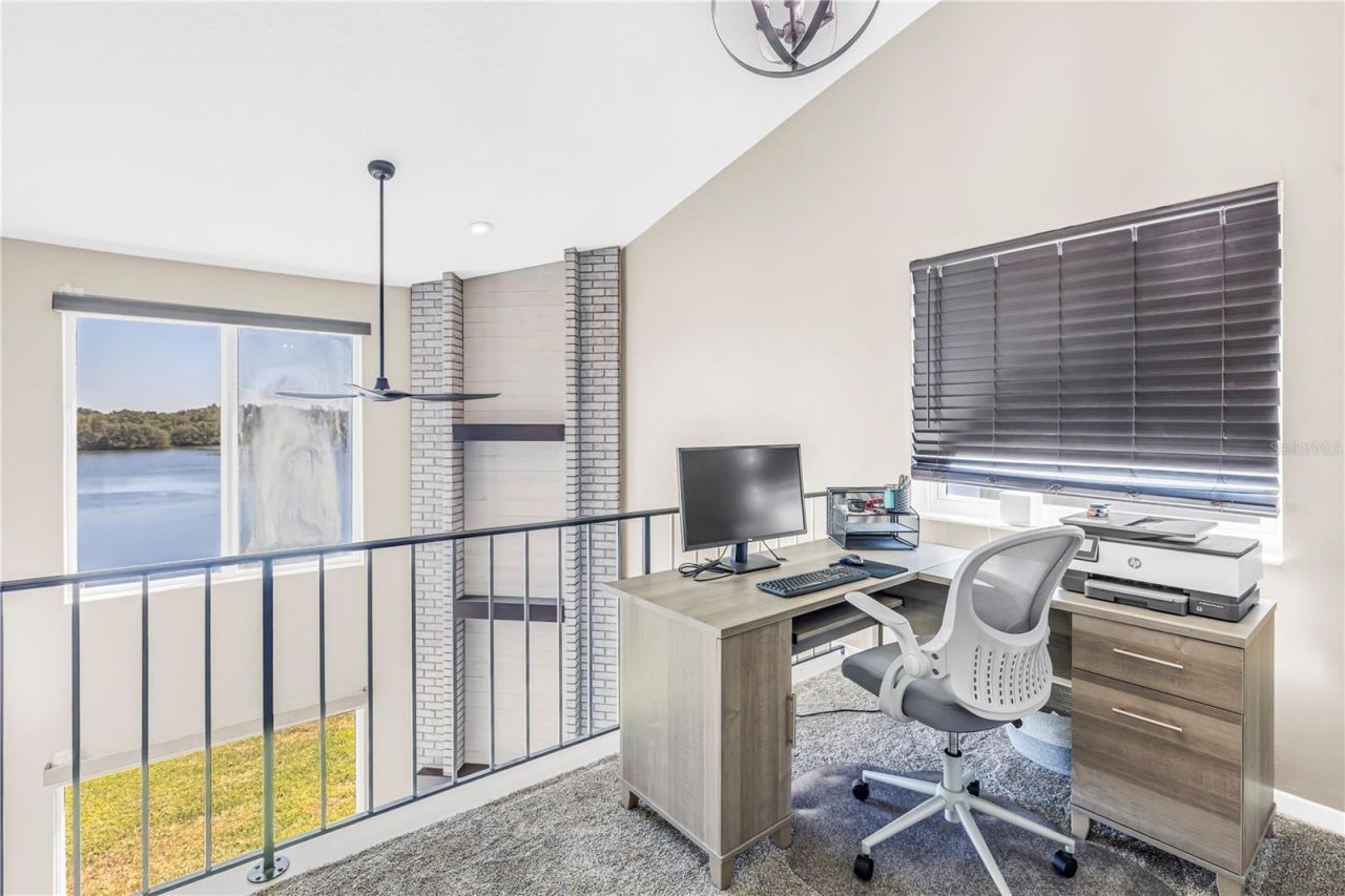 1052 Sanabel Court Ne, Saint Petersburg, FL 33702 Photo