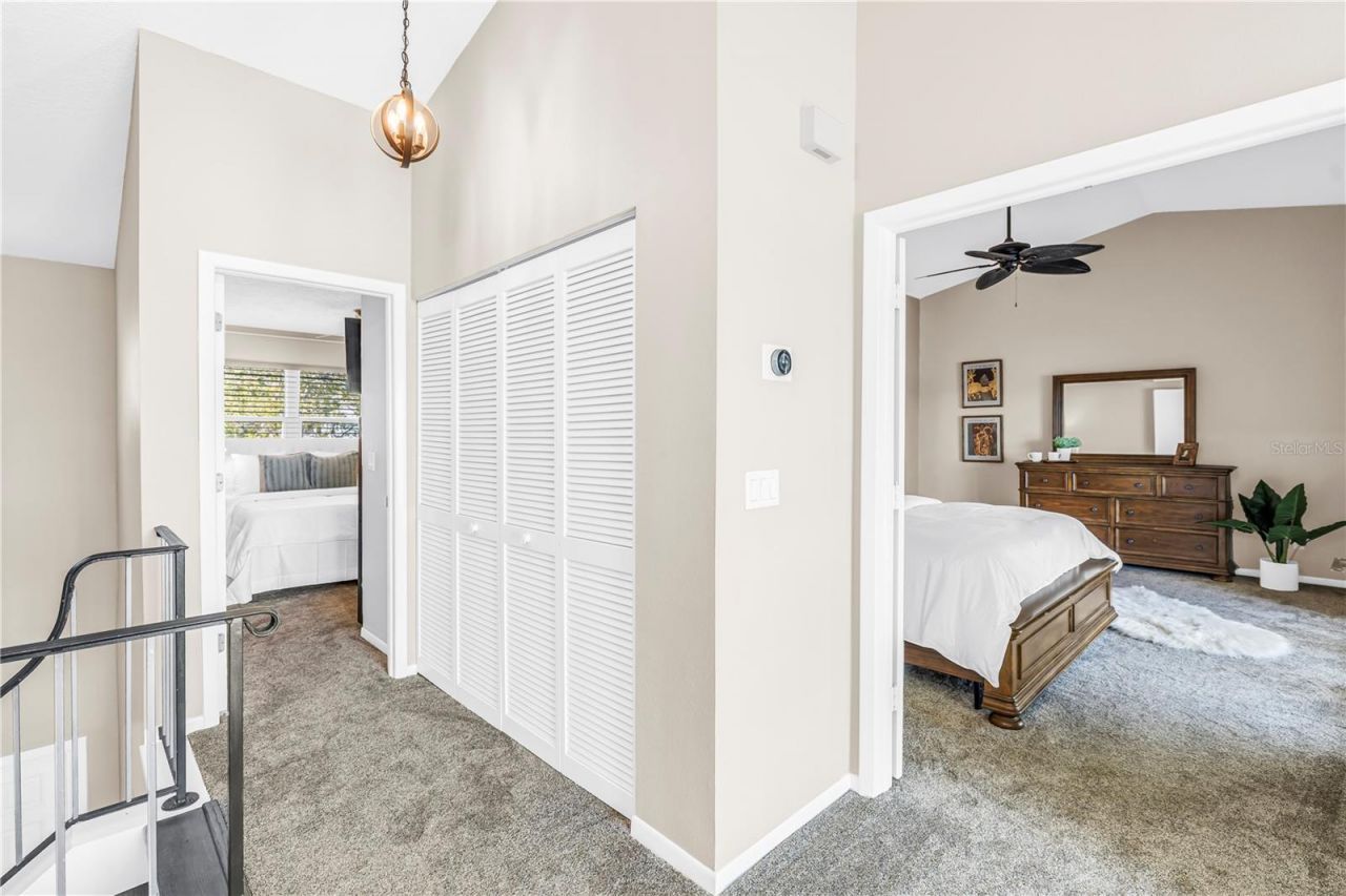 1052 Sanabel Court Ne, Saint Petersburg, FL 33702 Photo