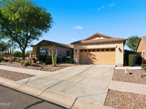 16514 W MESCAL Street, Surprise, AZ 85388