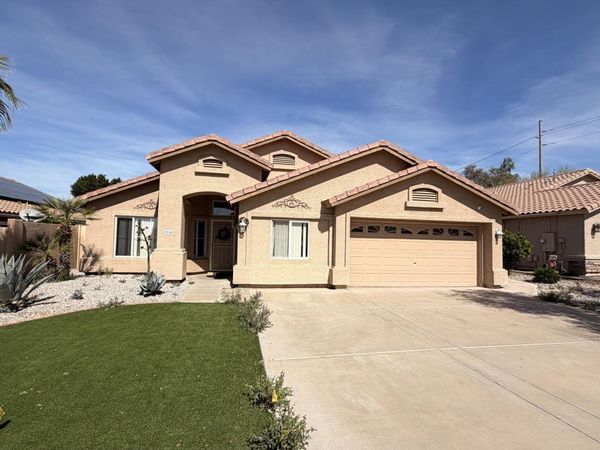 5940 W VILLA THERESA Drive, Glendale, AZ 85308