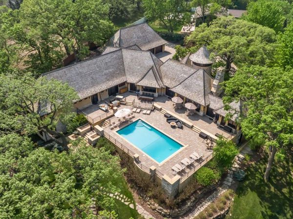 12535 Beach Circle, Eden Prairie, MN 55344