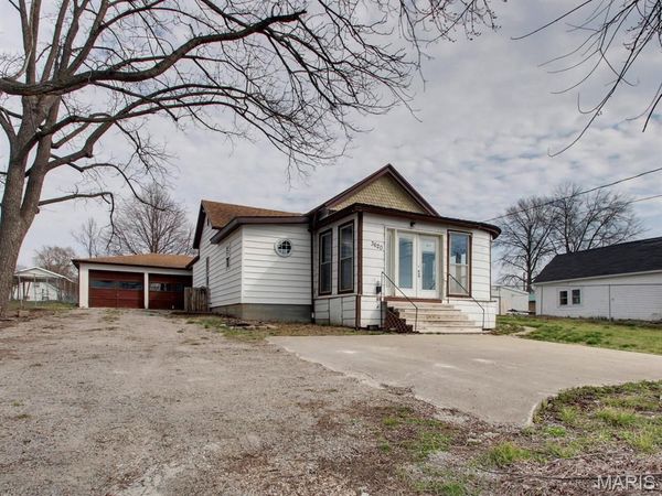 3620 Market Street, Hannibal, MO 63401