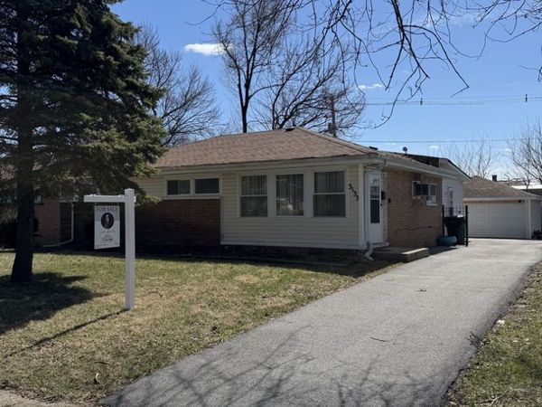 3133 Stafford Drive , Markham, IL 60428