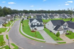 2458 Campton Loop photo 4