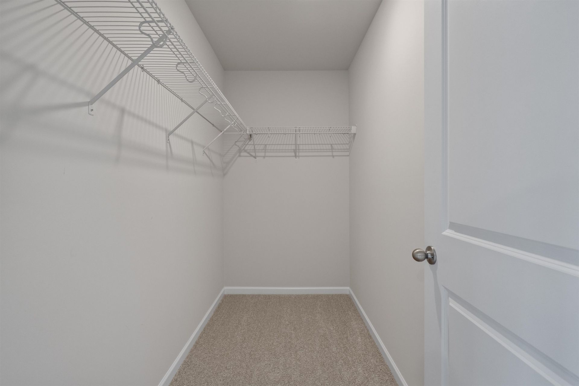 2458 Campton Loop Photo 23