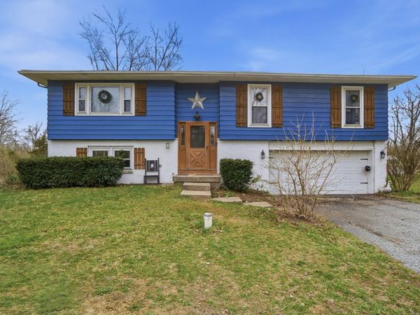 290 Ginghamsburg Road, Tipp City, OH 45371