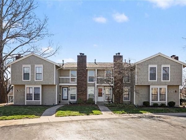 12327 W 79TH Terrace, Lenexa, KS 66215