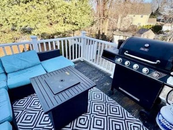 15 Beverly Hill, Unit 2, Canton, MA 02021