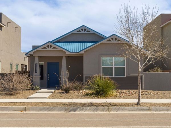 6128 Strand Loop SE, Albuquerque, NM 87106