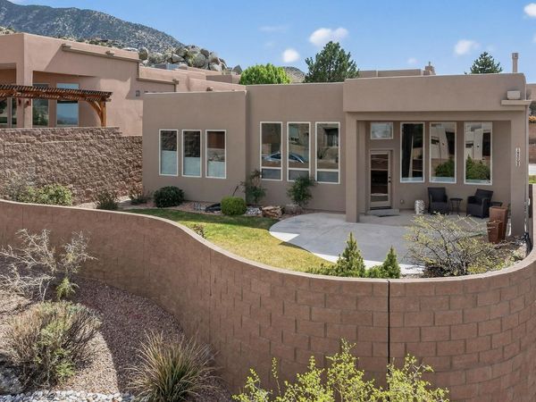 13508 Embudito View Court NE, Albuquerque, NM 87111