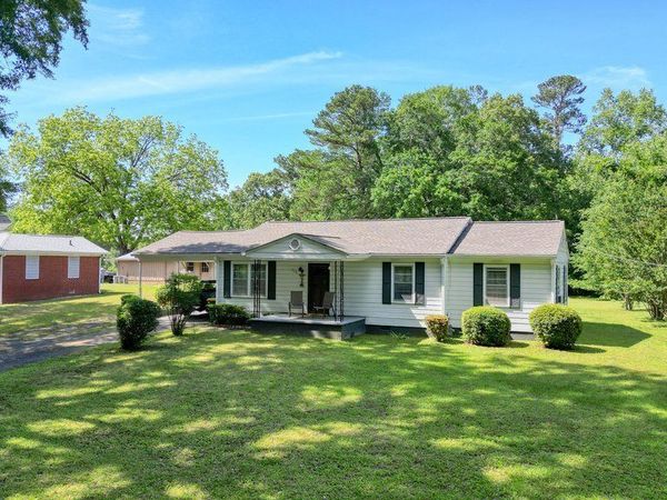 110 Barnesdale Terrace, Woodstock, GA 30188