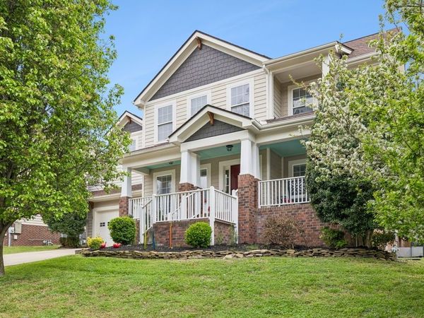 1836 Woodland Pointe Dr, Nashville, TN 37214