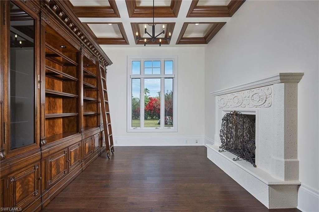 1609 Chinaberry Way, Naples, FL 34105 Photo