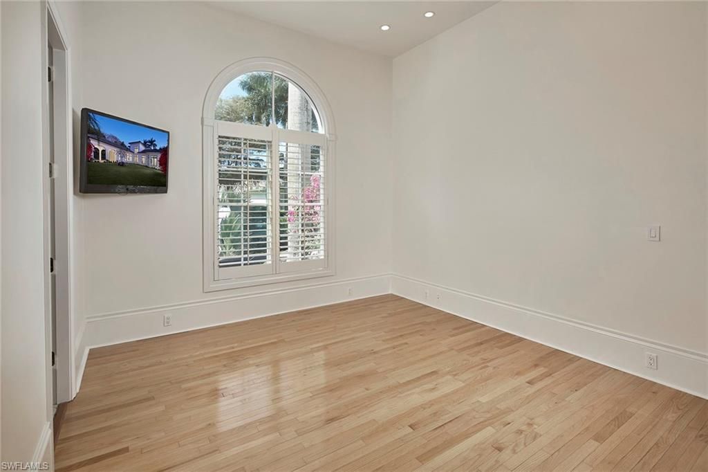 1609 Chinaberry Way, Naples, FL 34105 Photo