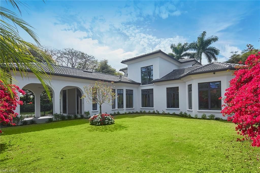 1609 Chinaberry Way, Naples, FL 34105 Photo