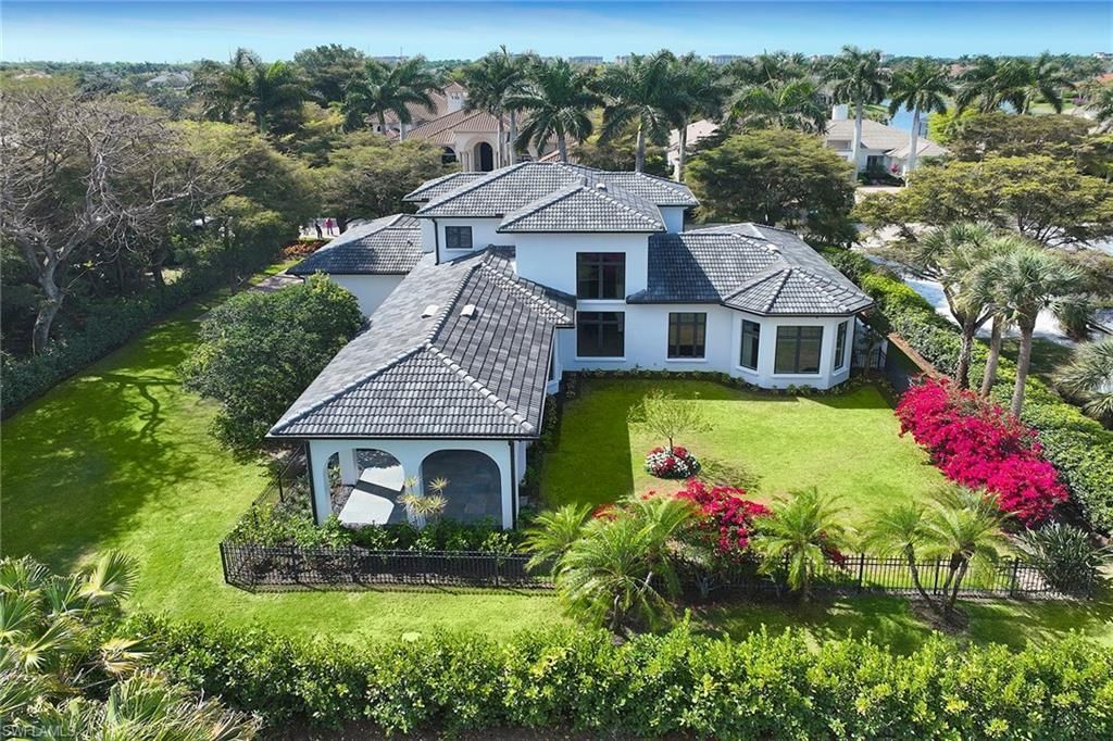 1609 Chinaberry Way, Naples, FL 34105 Photo