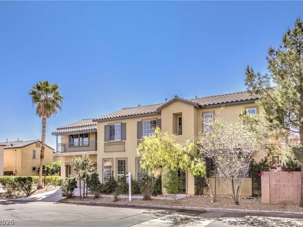 8031 Retriever Avenue, Las Vegas, NV 89147