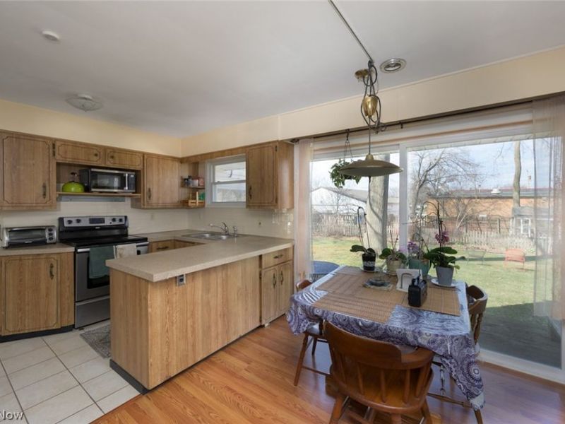 1165 Hampton Road, Kent, OH 44240 Photo 7