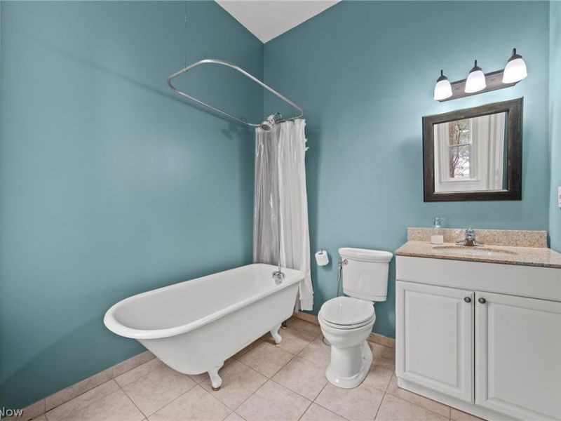 1554 W 29th Street, Cleveland, OH 44113 Photo 16