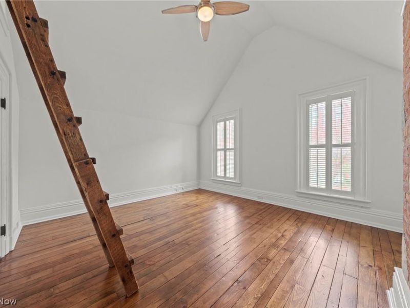 1554 W 29th Street, Cleveland, OH 44113 Photo 27