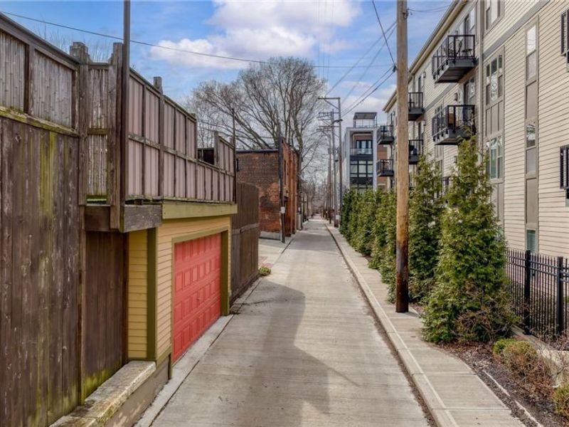 1554 W 29th Street, Cleveland, OH 44113 Photo 3