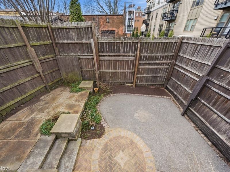 1554 W 29th Street, Cleveland, OH 44113 Photo 38