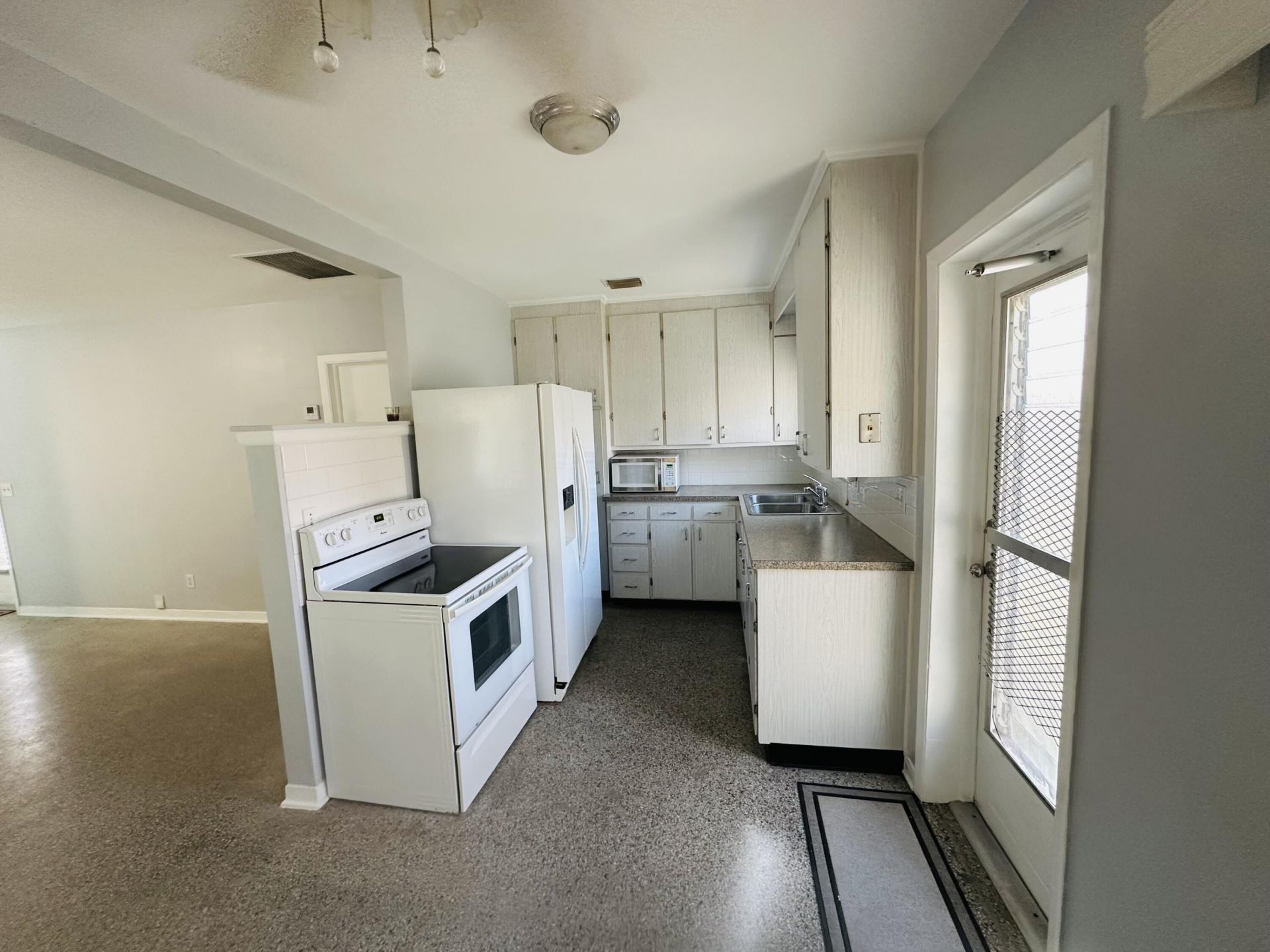 1420 N Federal Highway, Lake Worth Beach, FL 33460 Photo