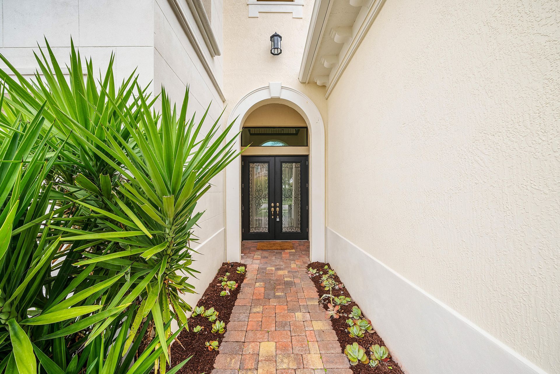 9091 Grand Prix Lane, Boynton Beach, FL 33472 Photo