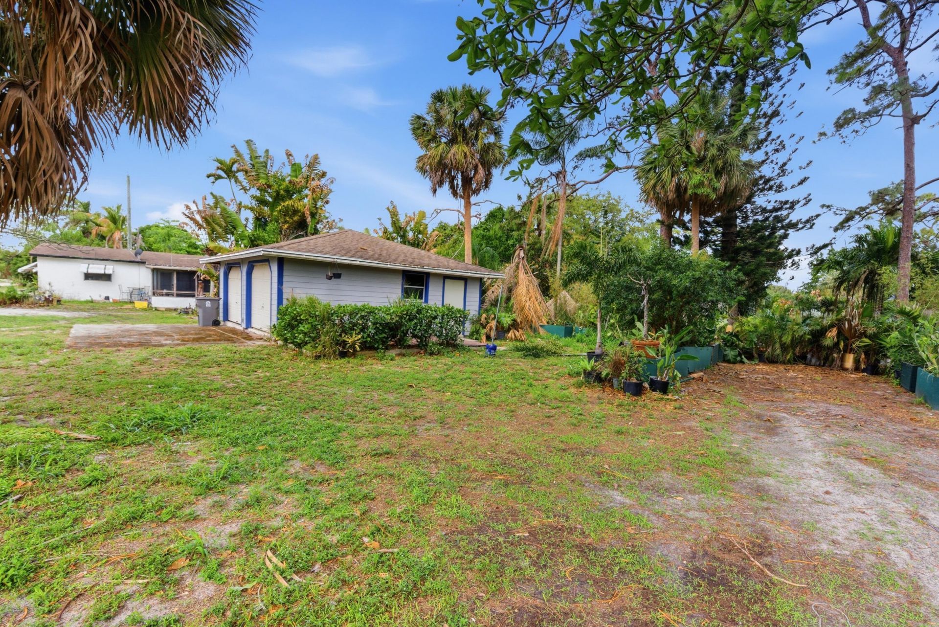 5133 Pine Grove Drive N, West Palm Beach, FL 33417 Photo