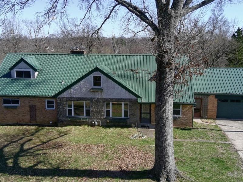 5220 Valley Ridge Road, Green Township, OH 45247 Photo 2