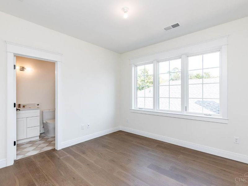 3504 Shaw Avenue, Unit B, Cincinnati, OH 45208 Photo 25