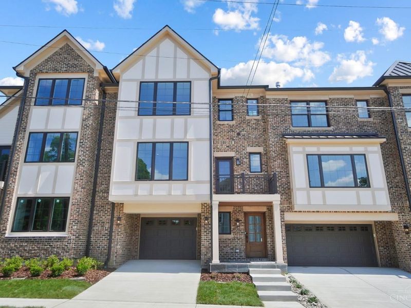 3504 Shaw Avenue, Unit B, Cincinnati, OH 45208 Photo 4