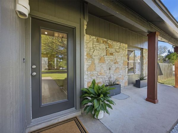 3200 Spaniel DR, Austin, TX 78759