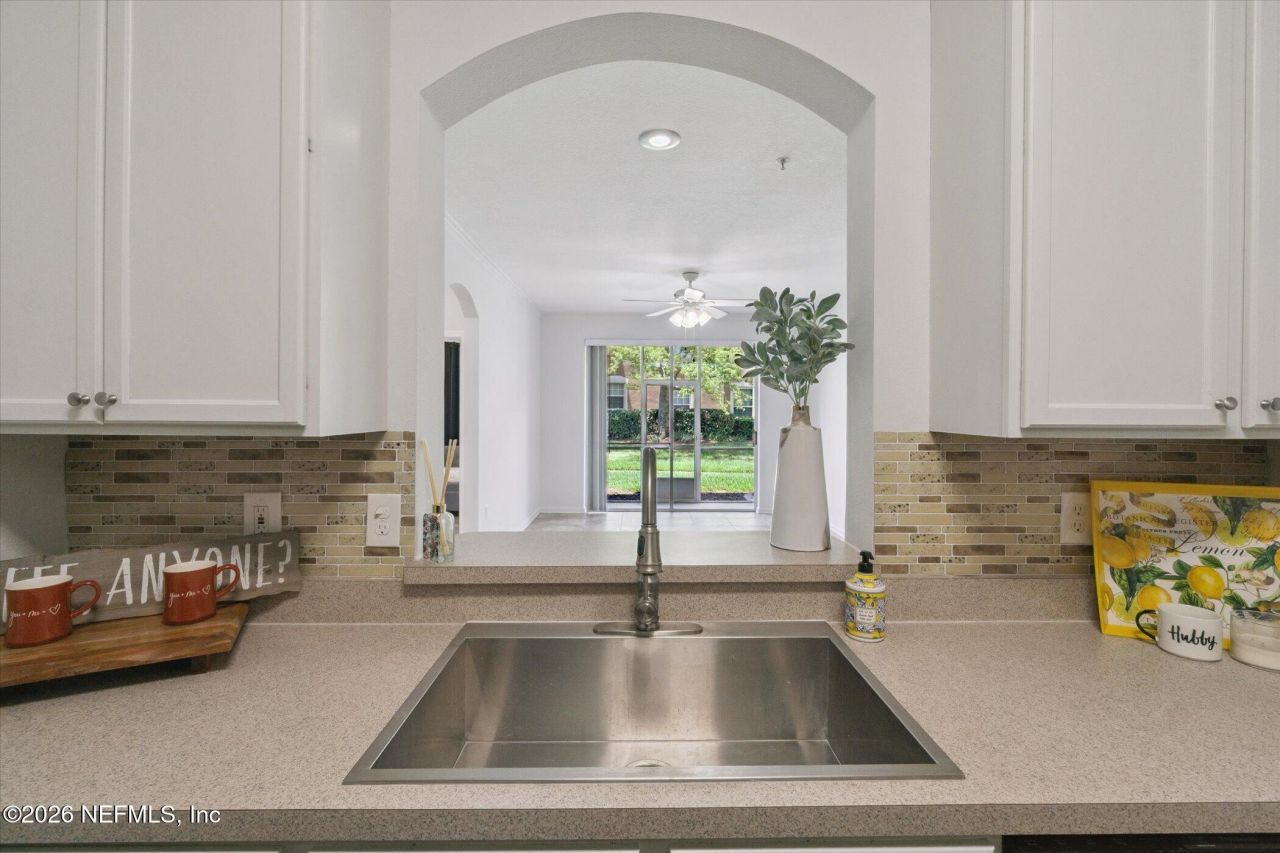 7990 Baymeadows Road E, Unit 201, Jacksonville, FL 32256 Photo