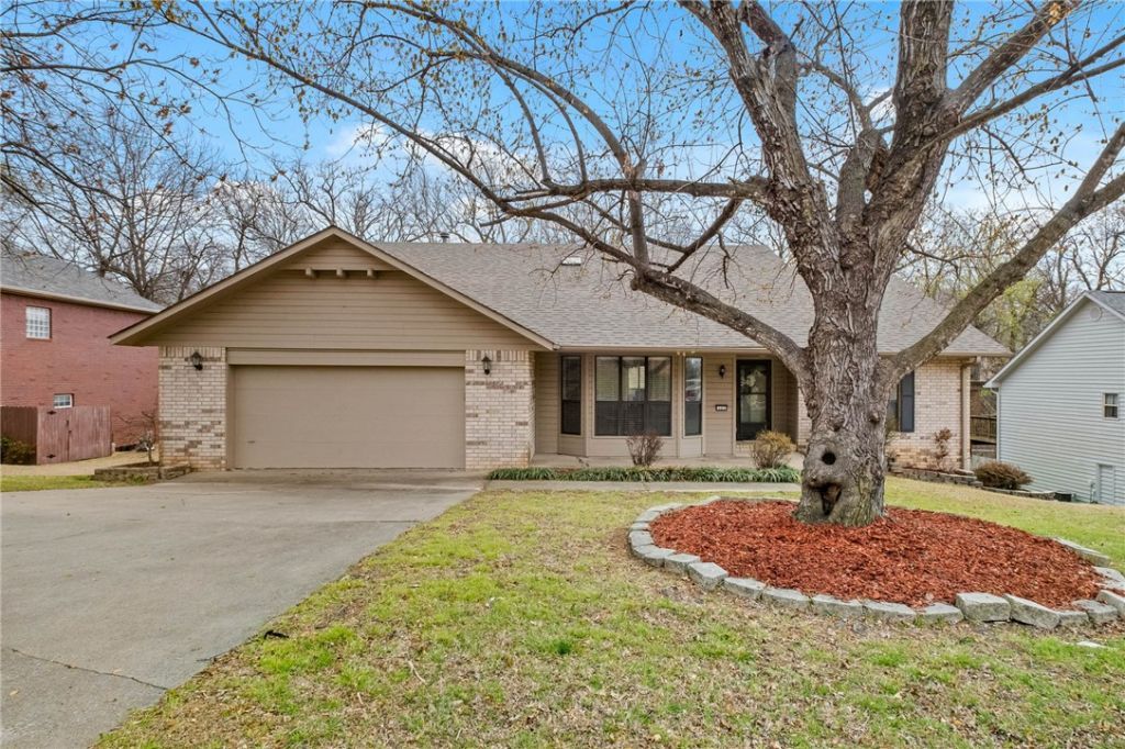 123 San Jose Drive, Springdale, AR 72764 Main Photo