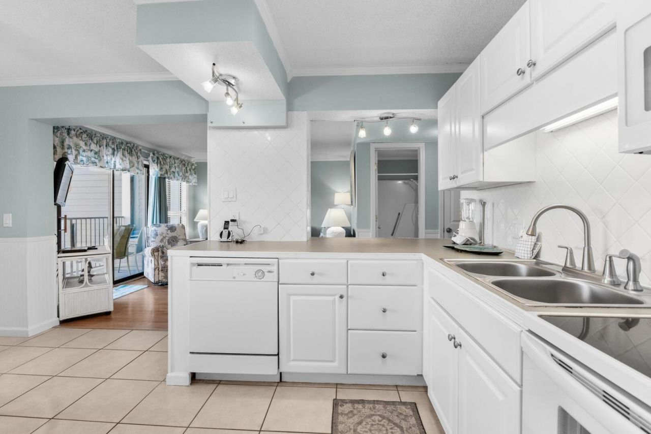 5905 S Kings Hwy.  Photo 13