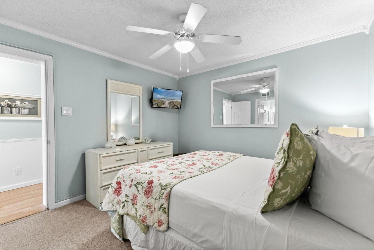 5905 S Kings Hwy.  Photo 15