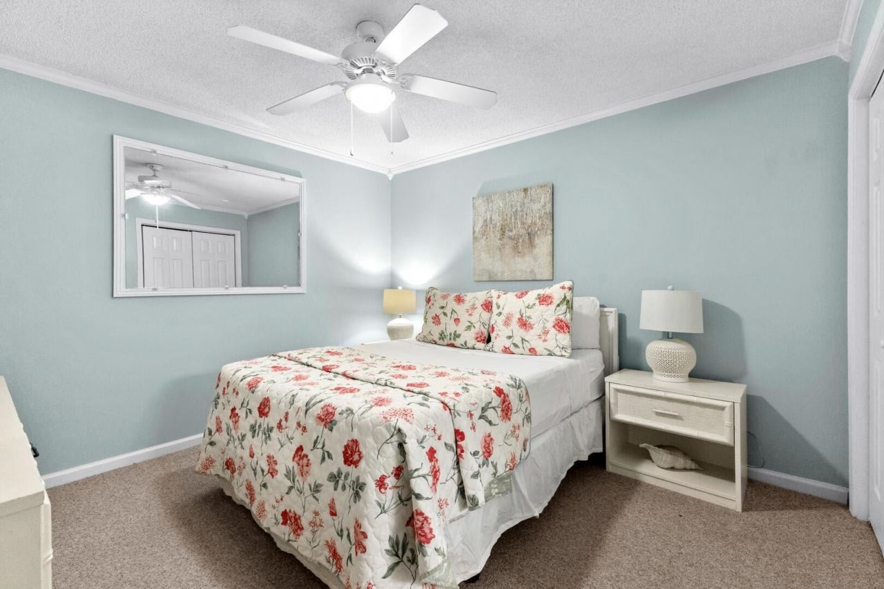 5905 S Kings Hwy.  Photo 16