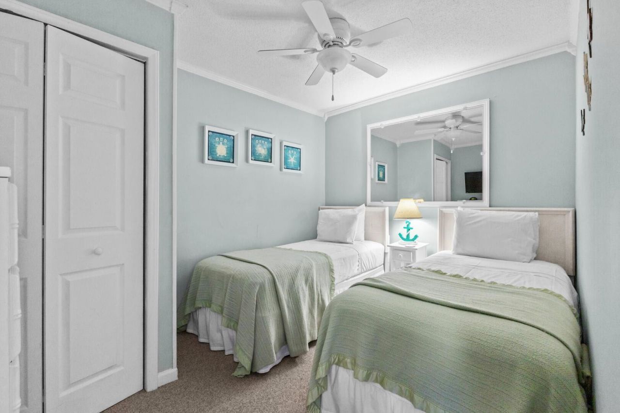 5905 S Kings Hwy.  Photo 19