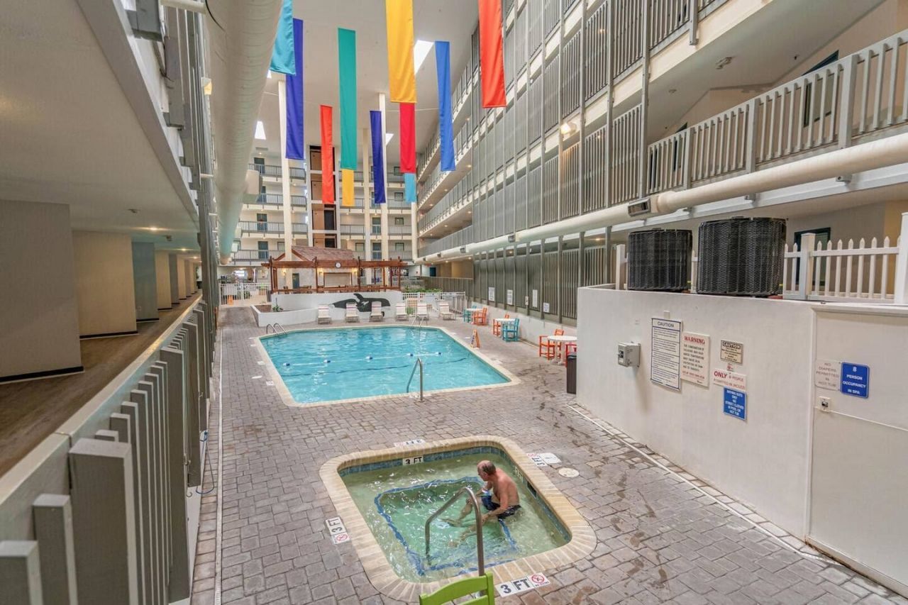 5905 S Kings Hwy.  Photo 32