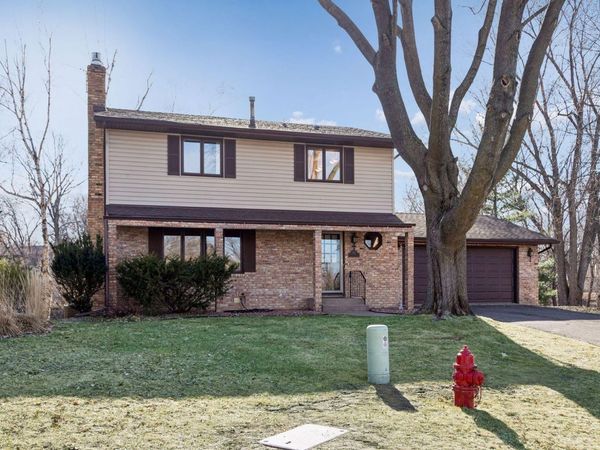 1912 Serendipity Court, New Brighton, MN 55112