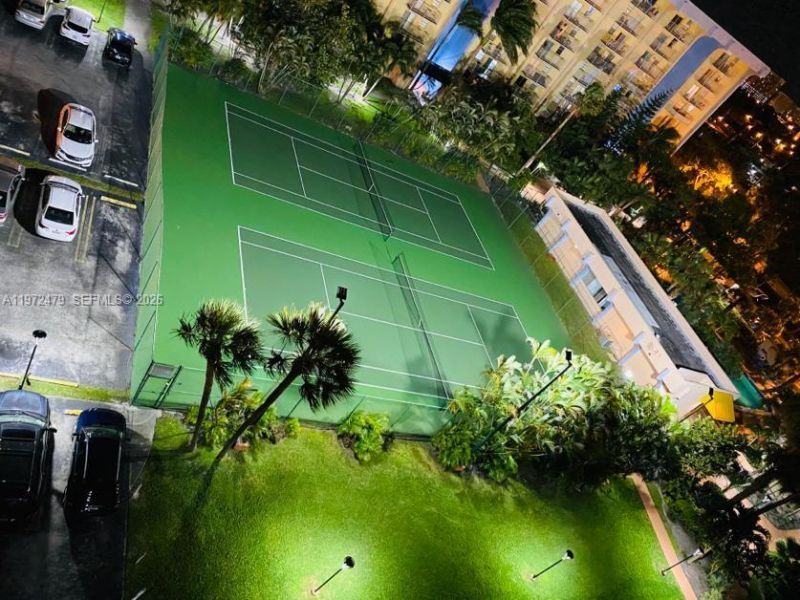 4550 NW 9th St , Unit 704E, Miami, FL 33126 Photo