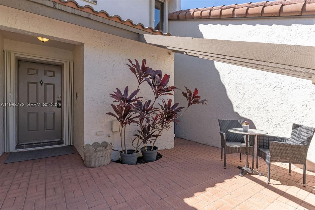 11378 SW 84th Ln , Miami, FL 33173 Photo