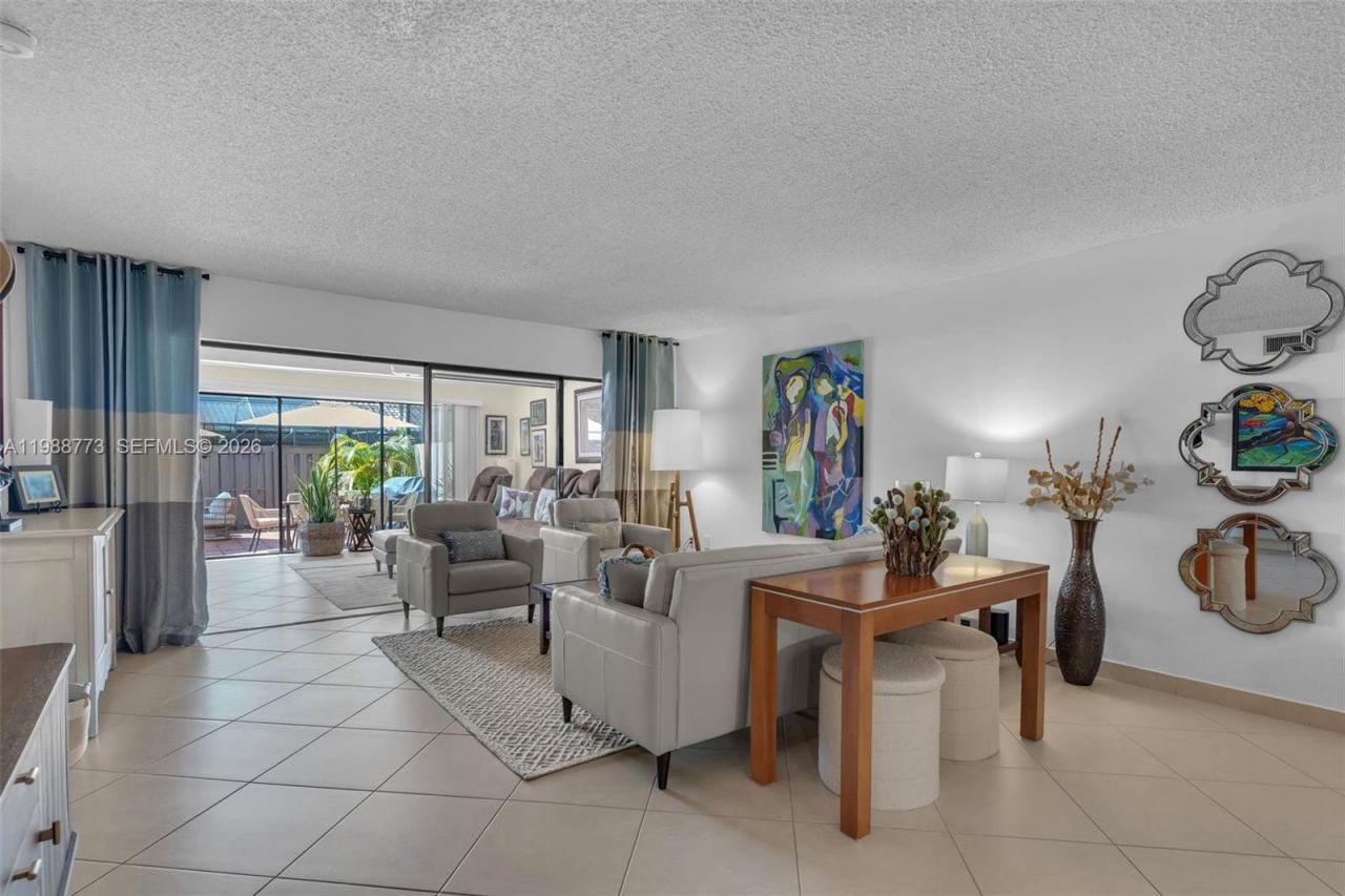 11378 SW 84th Ln , Miami, FL 33173 Photo