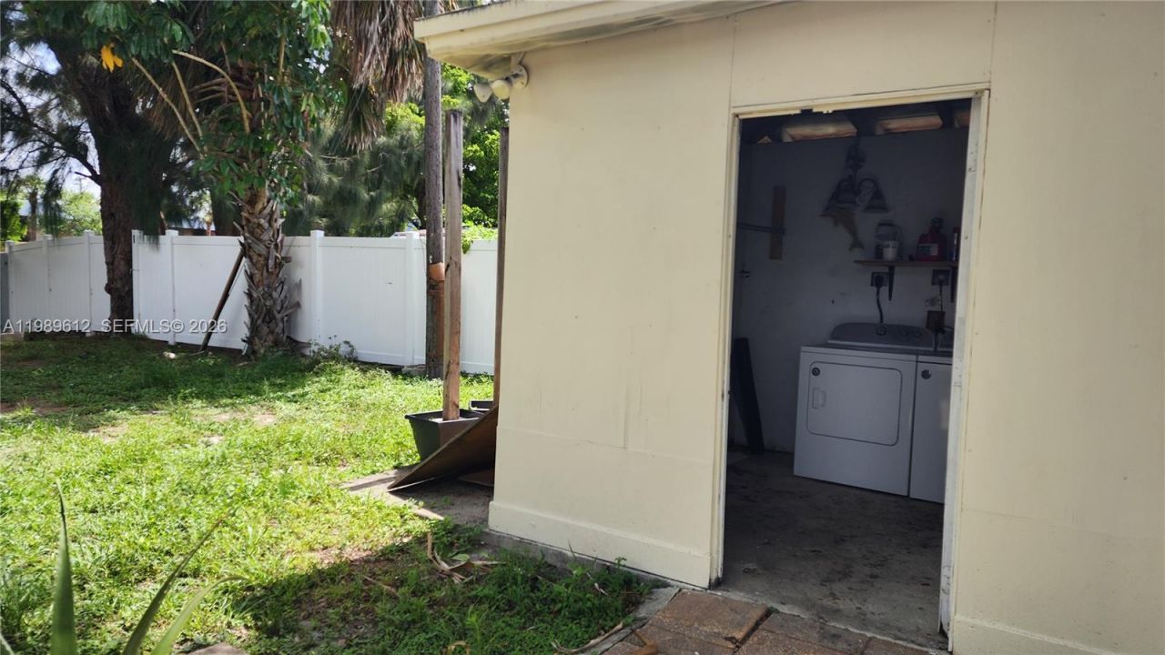 841 N 69th Ter, Unit 841, Hollywood, FL 33024 Photo