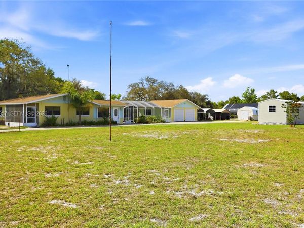 49 Williams Road, Lake Placid, FL 33852