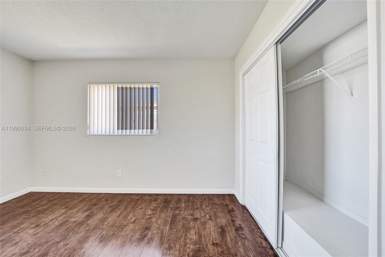 4460 NW 43rd St, Lauderdale Lakes, FL 33319 Photo