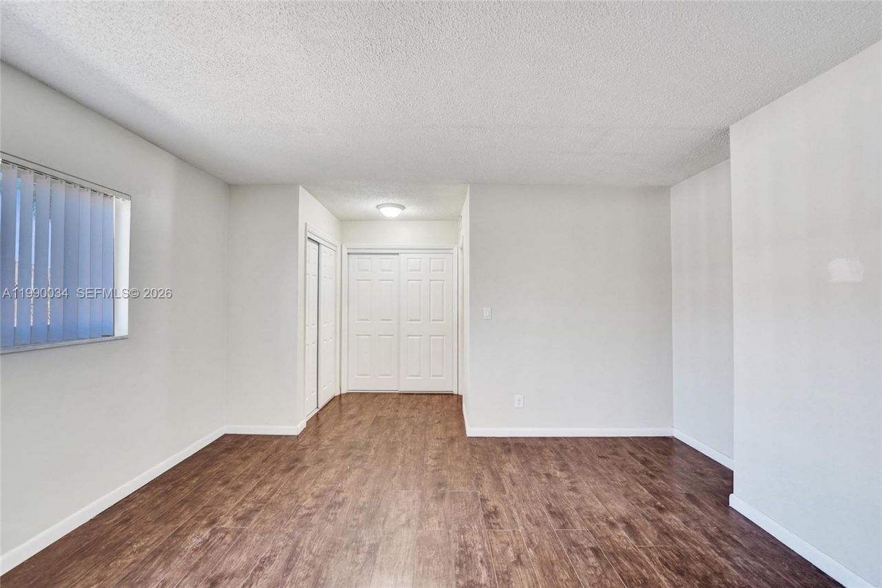 4460 NW 43rd St, Lauderdale Lakes, FL 33319 Photo